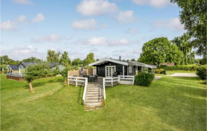 3 Bedroom Stunning Home In Hejls in Hejls